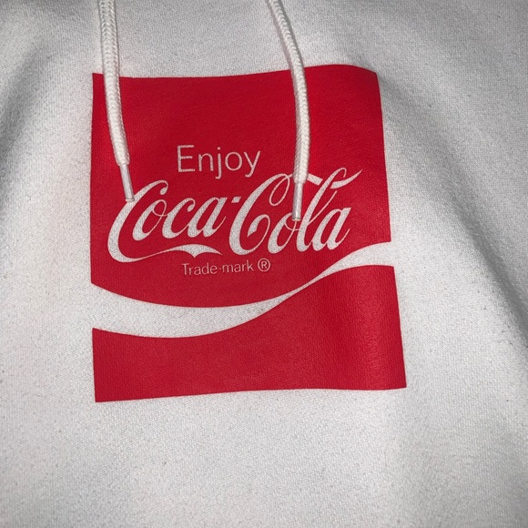 Coca-Cola H&M sweater - Picture 2 of 6